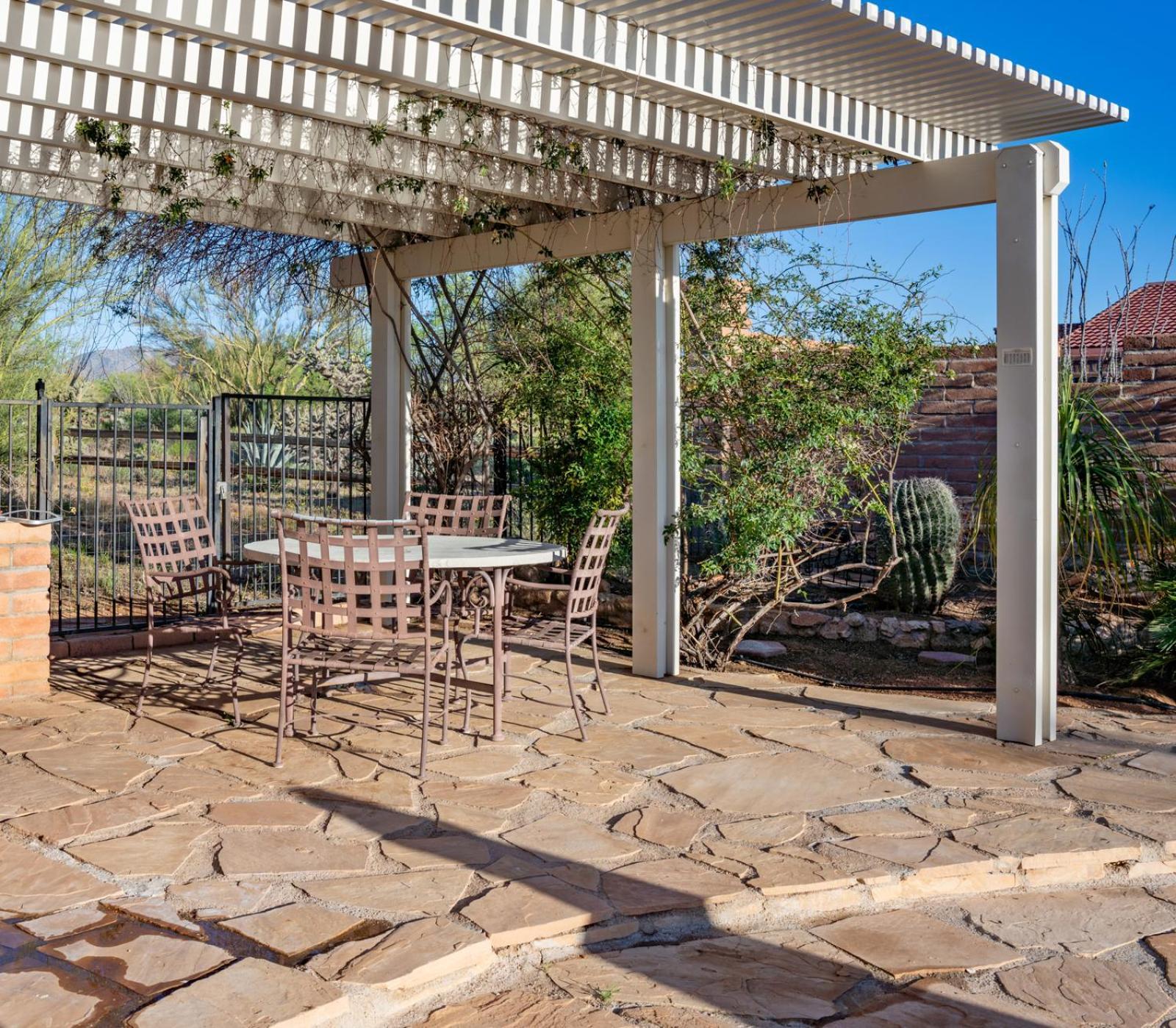 Lazy H Bar Desert Outpost Ranch House With Pool And Hot Tub Сasa de vacaciones Tucson